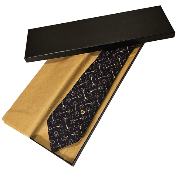 GUCCI TIE - Picture 8 of 9